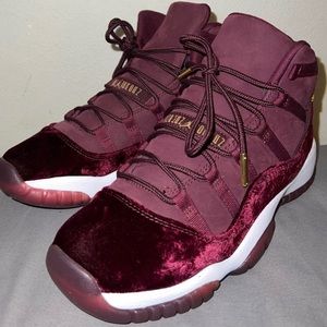 Jordan 11 GS Retro Heiress “Night Maroon”